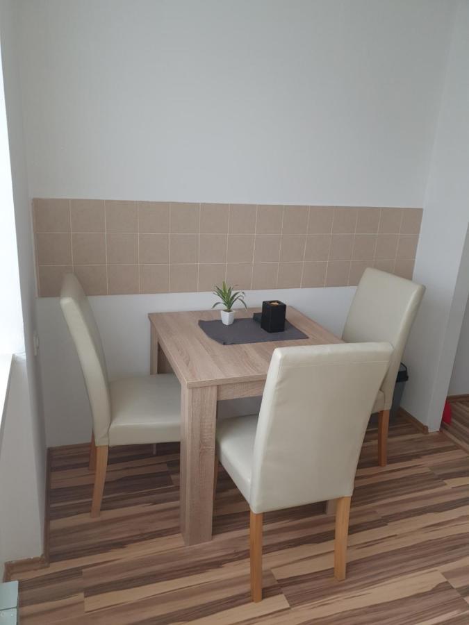 Studio Apartman Bf Slavonski Brod Exterior photo